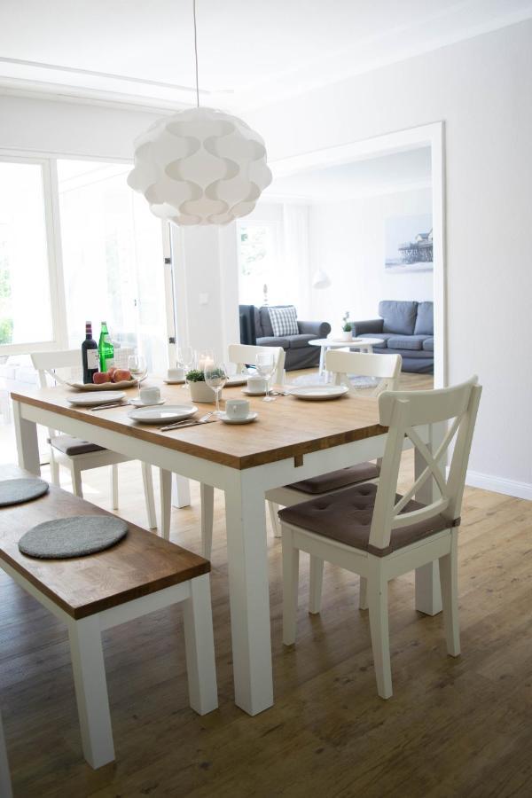 Nordic Im Deichhaus Apartment Husum  Exterior photo
